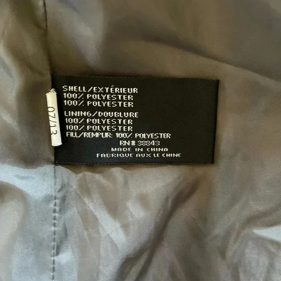 Via Spiga Gray Puffer Jacket Gold Buttons Women’s Large NWOT - Picture 7 of 12